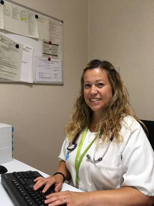 Evelyn Santiago (Patient Care > Clinical Cardiology > Heart Failure Clinic > About us > Medical team) | iCor | Institut del Cor del germans Trias i Pujol